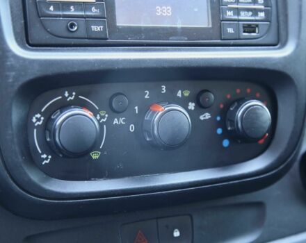 Серый Рено Трафик, объемом двигателя 1.6 л и пробегом 231 тыс. км за 13600 $, фото 17 на Automoto.ua