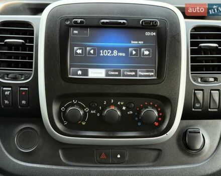 Сірий Рено Трафік, об'ємом двигуна 1.6 л та пробігом 254 тис. км за 14700 $, фото 72 на Automoto.ua