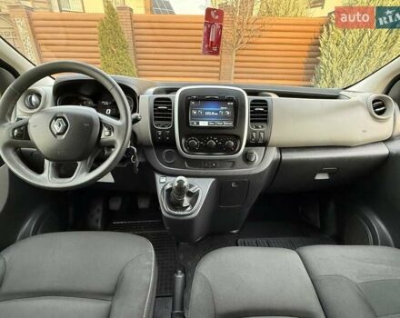 Сірий Рено Трафік, об'ємом двигуна 1.6 л та пробігом 254 тис. км за 14700 $, фото 70 на Automoto.ua