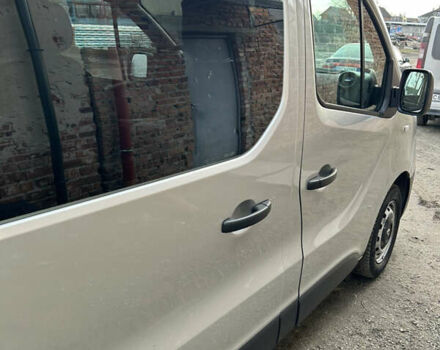 Сірий Рено Трафік, об'ємом двигуна 1.6 л та пробігом 340 тис. км за 13700 $, фото 5 на Automoto.ua