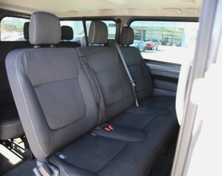 Серый Рено Трафик, объемом двигателя 1.6 л и пробегом 231 тыс. км за 13600 $, фото 8 на Automoto.ua