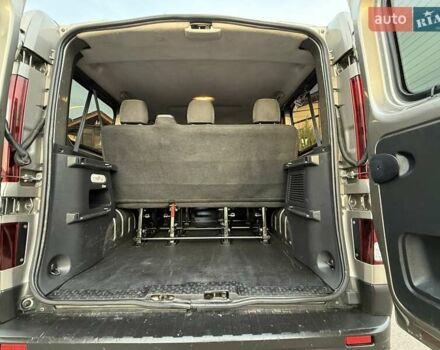 Сірий Рено Трафік, об'ємом двигуна 1.6 л та пробігом 254 тис. км за 14700 $, фото 77 на Automoto.ua