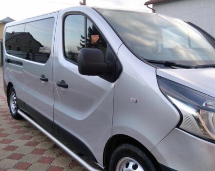 Серый Рено Трафик, объемом двигателя 1.6 л и пробегом 300 тыс. км за 15000 $, фото 2 на Automoto.ua