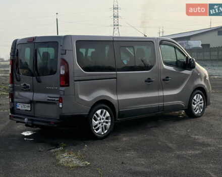 Серый Рено Трафик, объемом двигателя 1.6 л и пробегом 297 тыс. км за 13800 $, фото 5 на Automoto.ua