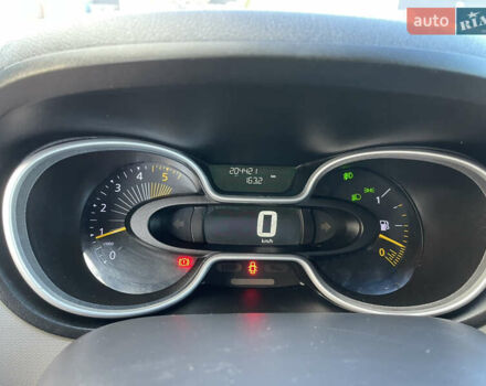 Серый Рено Трафик, объемом двигателя 1.6 л и пробегом 204 тыс. км за 15999 $, фото 46 на Automoto.ua