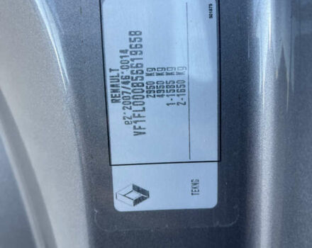 Серый Рено Трафик, объемом двигателя 1.6 л и пробегом 204 тыс. км за 15999 $, фото 41 на Automoto.ua