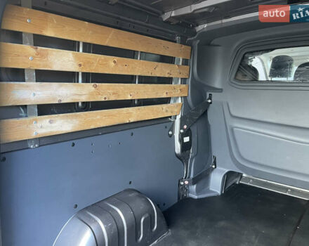 Серый Рено Трафик, объемом двигателя 1.6 л и пробегом 204 тыс. км за 15999 $, фото 37 на Automoto.ua