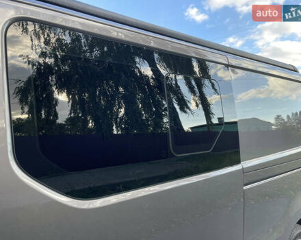 Серый Рено Трафик, объемом двигателя 1.6 л и пробегом 204 тыс. км за 15999 $, фото 28 на Automoto.ua