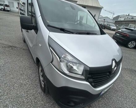 Серый Рено Трафик, объемом двигателя 1.6 л и пробегом 220 тыс. км за 14099 $, фото 12 на Automoto.ua