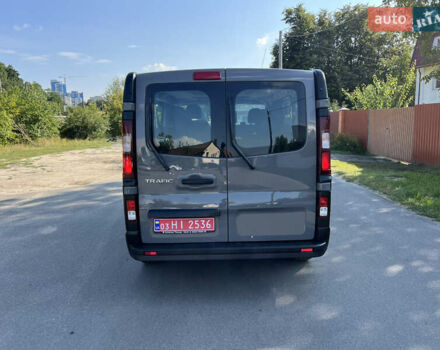 Серый Рено Трафик, объемом двигателя 1.6 л и пробегом 231 тыс. км за 16222 $, фото 4 на Automoto.ua