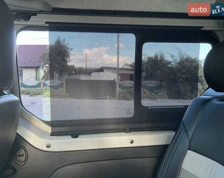 Серый Рено Трафик, объемом двигателя 1.6 л и пробегом 204 тыс. км за 15999 $, фото 31 на Automoto.ua