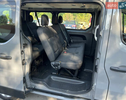 Серый Рено Трафик, объемом двигателя 1.6 л и пробегом 231 тыс. км за 16222 $, фото 16 на Automoto.ua