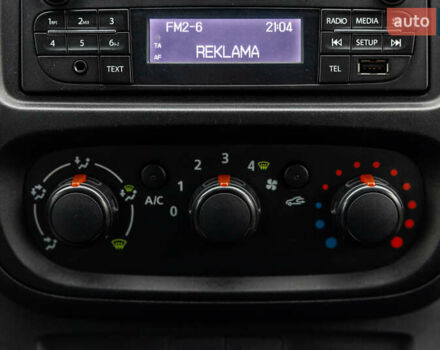 Серый Рено Трафик, объемом двигателя 1.6 л и пробегом 237 тыс. км за 16800 $, фото 32 на Automoto.ua