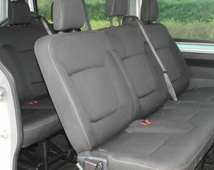 Серый Рено Трафик, объемом двигателя 1.6 л и пробегом 126 тыс. км за 10500 $, фото 18 на Automoto.ua