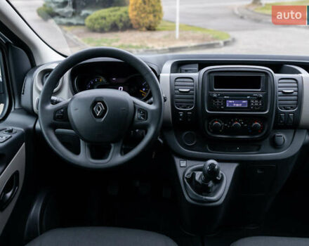 Серый Рено Трафик, объемом двигателя 1.6 л и пробегом 237 тыс. км за 16800 $, фото 20 на Automoto.ua