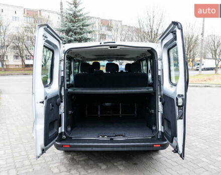 Серый Рено Трафик, объемом двигателя 1.6 л и пробегом 237 тыс. км за 16800 $, фото 51 на Automoto.ua