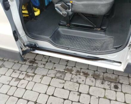 Серый Рено Трафик, объемом двигателя 1.6 л и пробегом 206 тыс. км за 13500 $, фото 11 на Automoto.ua