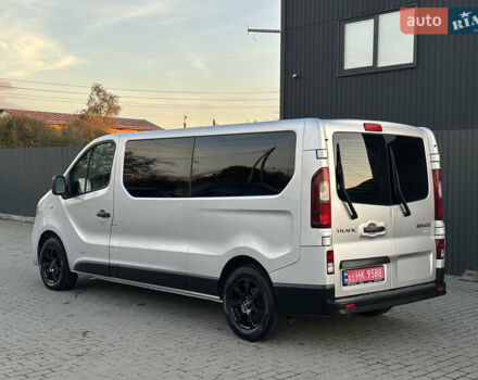 Серый Рено Трафик, объемом двигателя 1.6 л и пробегом 248 тыс. км за 20000 $, фото 9 на Automoto.ua