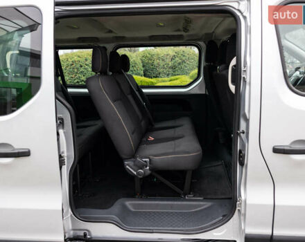 Серый Рено Трафик, объемом двигателя 1.6 л и пробегом 237 тыс. км за 16800 $, фото 46 на Automoto.ua