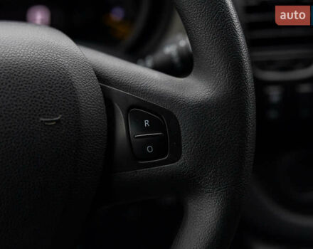 Серый Рено Трафик, объемом двигателя 1.6 л и пробегом 237 тыс. км за 16800 $, фото 22 на Automoto.ua