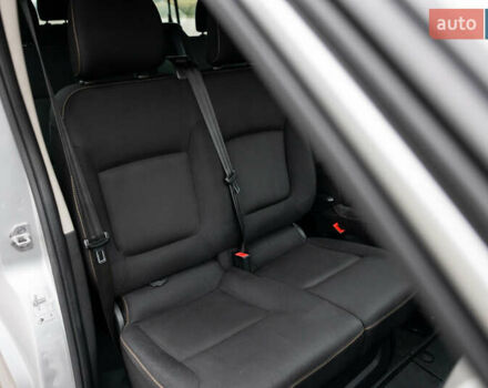 Серый Рено Трафик, объемом двигателя 1.6 л и пробегом 237 тыс. км за 16800 $, фото 39 на Automoto.ua