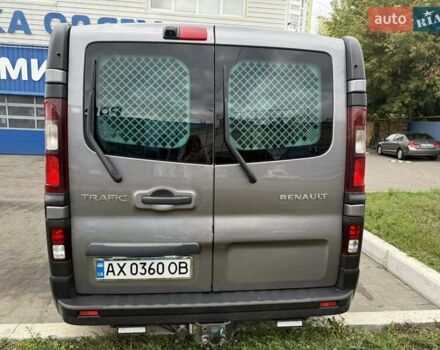 Серый Рено Трафик, объемом двигателя 1.6 л и пробегом 280 тыс. км за 16500 $, фото 5 на Automoto.ua