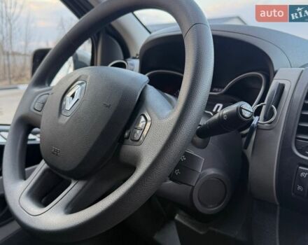 Серый Рено Трафик, объемом двигателя 1.6 л и пробегом 245 тыс. км за 18200 $, фото 40 на Automoto.ua