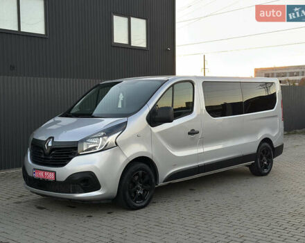 Серый Рено Трафик, объемом двигателя 1.6 л и пробегом 248 тыс. км за 20000 $, фото 11 на Automoto.ua