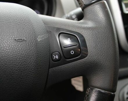 Серый Рено Трафик, объемом двигателя 1.6 л и пробегом 126 тыс. км за 10500 $, фото 16 на Automoto.ua