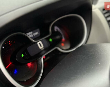 Серый Рено Трафик, объемом двигателя 1.6 л и пробегом 231 тыс. км за 16950 $, фото 23 на Automoto.ua