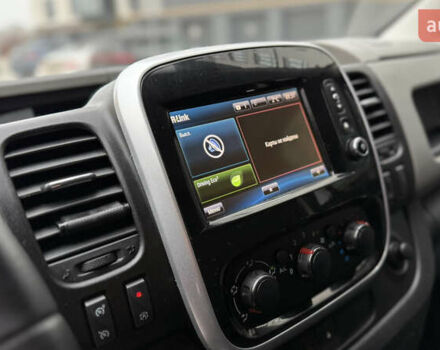 Серый Рено Трафик, объемом двигателя 1.6 л и пробегом 231 тыс. км за 16950 $, фото 20 на Automoto.ua