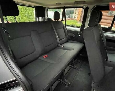 Серый Рено Трафик, объемом двигателя 1.6 л и пробегом 171 тыс. км за 19900 $, фото 21 на Automoto.ua