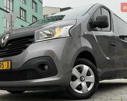 Серый Рено Трафик, объемом двигателя 1.6 л и пробегом 231 тыс. км за 16950 $, фото 8 на Automoto.ua