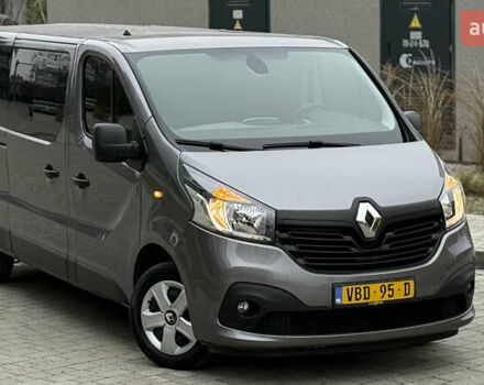 Серый Рено Трафик, объемом двигателя 1.6 л и пробегом 231 тыс. км за 16950 $, фото 3 на Automoto.ua