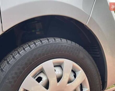 Серый Рено Трафик, объемом двигателя 1.6 л и пробегом 171 тыс. км за 19900 $, фото 7 на Automoto.ua