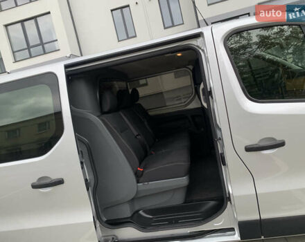 Серый Рено Трафик, объемом двигателя 1.6 л и пробегом 248 тыс. км за 16950 $, фото 19 на Automoto.ua