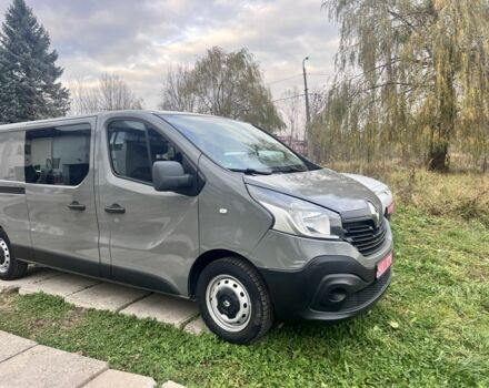 Серый Рено Трафик, объемом двигателя 1.6 л и пробегом 204 тыс. км за 16900 $, фото 2 на Automoto.ua