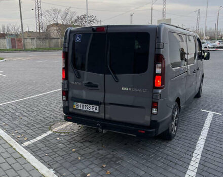 Серый Рено Трафик, объемом двигателя 2 л и пробегом 157 тыс. км за 27300 $, фото 25 на Automoto.ua