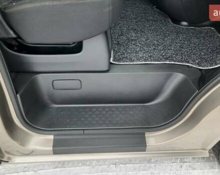 Сірий Рено Трафік, об'ємом двигуна 1.6 л та пробігом 237 тис. км за 19300 $, фото 27 на Automoto.ua