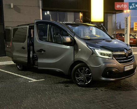 Серый Рено Трафик, объемом двигателя 2 л и пробегом 157 тыс. км за 27300 $, фото 27 на Automoto.ua