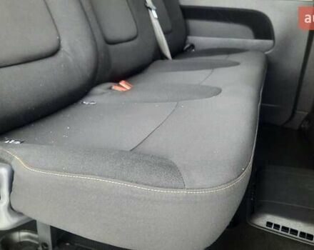 Сірий Рено Трафік, об'ємом двигуна 1.6 л та пробігом 237 тис. км за 19300 $, фото 36 на Automoto.ua