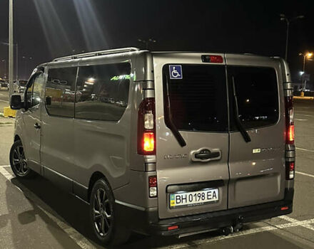 Серый Рено Трафик, объемом двигателя 2 л и пробегом 157 тыс. км за 27300 $, фото 13 на Automoto.ua