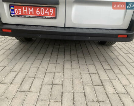 Серый Рено Трафик, объемом двигателя 1.6 л и пробегом 248 тыс. км за 16950 $, фото 7 на Automoto.ua