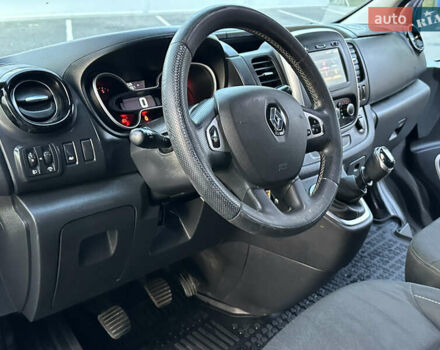 Серый Рено Трафик, объемом двигателя 2 л и пробегом 157 тыс. км за 27300 $, фото 42 на Automoto.ua