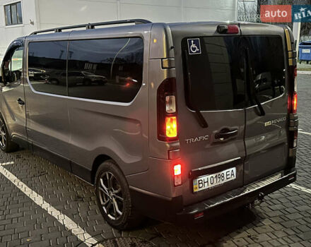 Серый Рено Трафик, объемом двигателя 2 л и пробегом 157 тыс. км за 27300 $, фото 10 на Automoto.ua