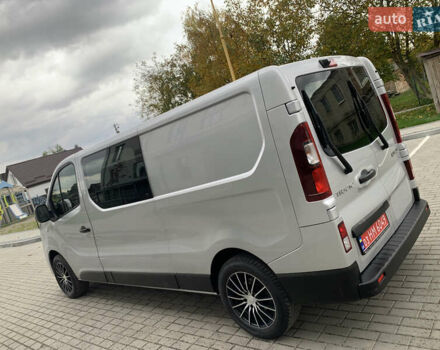 Серый Рено Трафик, объемом двигателя 1.6 л и пробегом 248 тыс. км за 16950 $, фото 23 на Automoto.ua