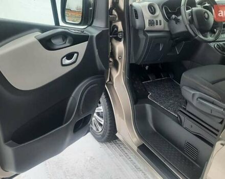 Сірий Рено Трафік, об'ємом двигуна 1.6 л та пробігом 237 тис. км за 19300 $, фото 15 на Automoto.ua