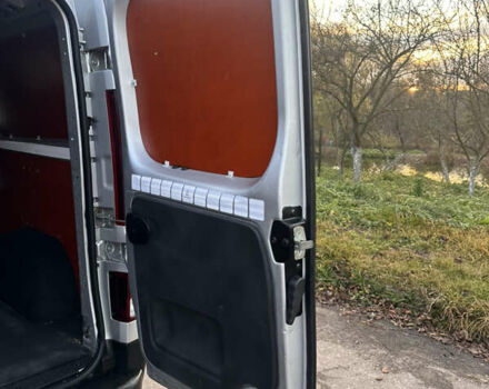 Серый Рено Трафик, объемом двигателя 1.6 л и пробегом 167 тыс. км за 18500 $, фото 24 на Automoto.ua