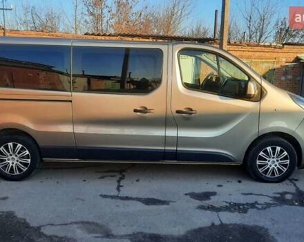 Сірий Рено Трафік, об'ємом двигуна 1.6 л та пробігом 237 тис. км за 19300 $, фото 1 на Automoto.ua