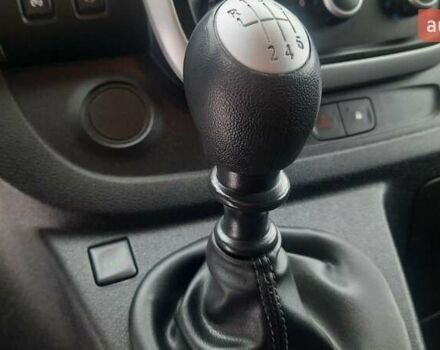 Сірий Рено Трафік, об'ємом двигуна 1.6 л та пробігом 237 тис. км за 19300 $, фото 20 на Automoto.ua